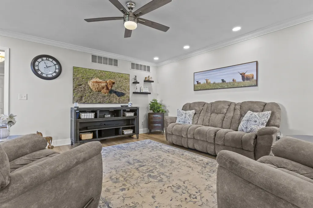 8353 Wades Mill Road Mt Sterling KY 40353
