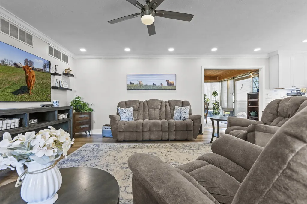 8353 Wades Mill Road Mt Sterling KY 40353