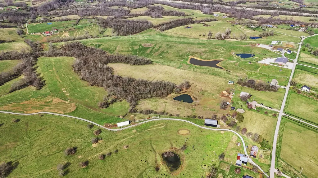 8353 Wades Mill Road Mt Sterling KY 40353