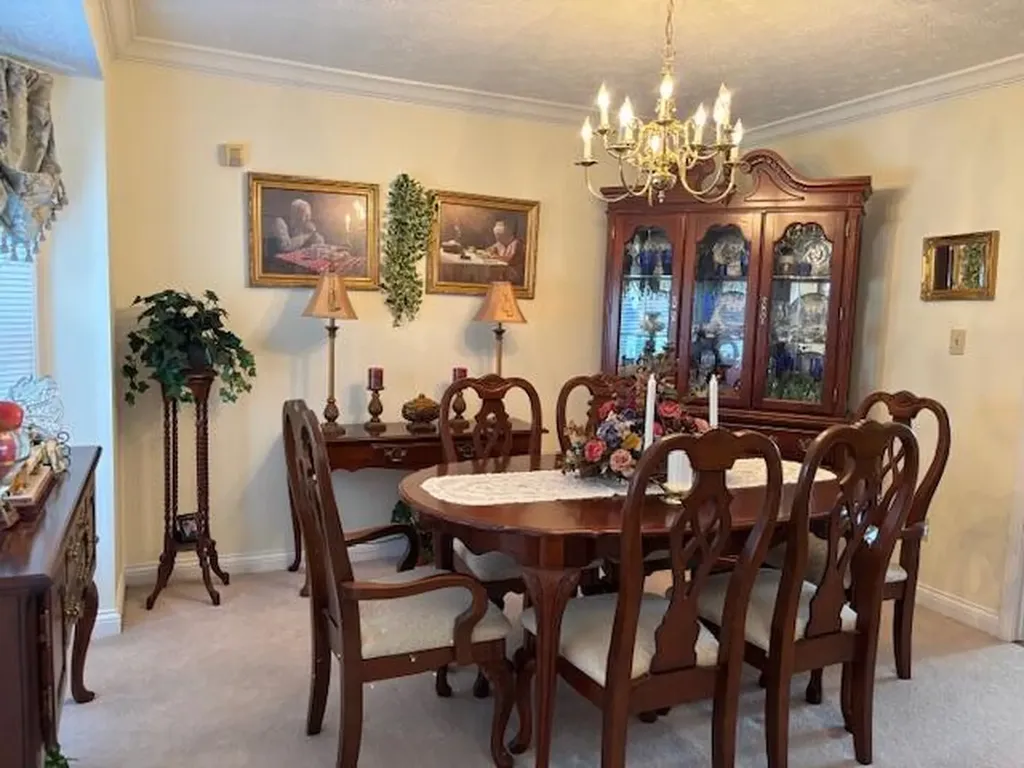 229 Shearwood Avenue Somerset KY 42503