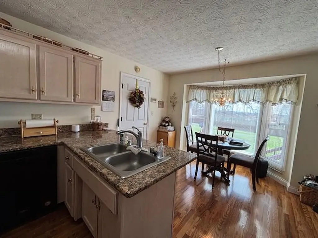 229 Shearwood Avenue Somerset KY 42503