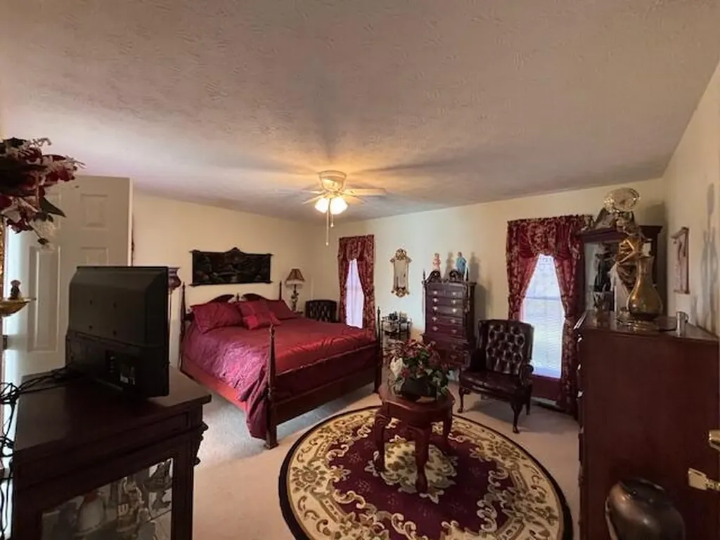 229 Shearwood Avenue Somerset KY 42503