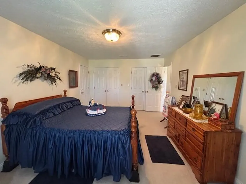 229 Shearwood Avenue Somerset KY 42503