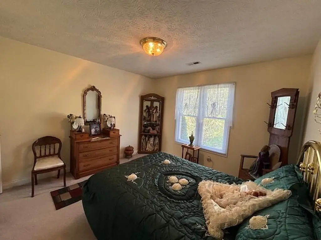 229 Shearwood Avenue Somerset KY 42503
