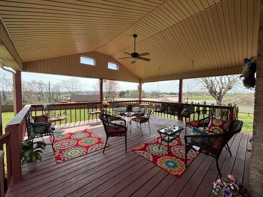 229 Shearwood Avenue Somerset KY 42503