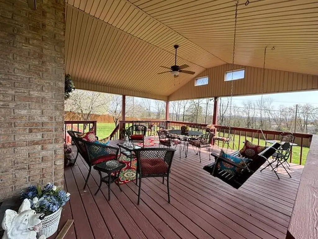229 Shearwood Avenue Somerset KY 42503