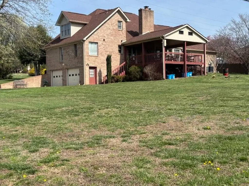 229 Shearwood Avenue Somerset KY 42503