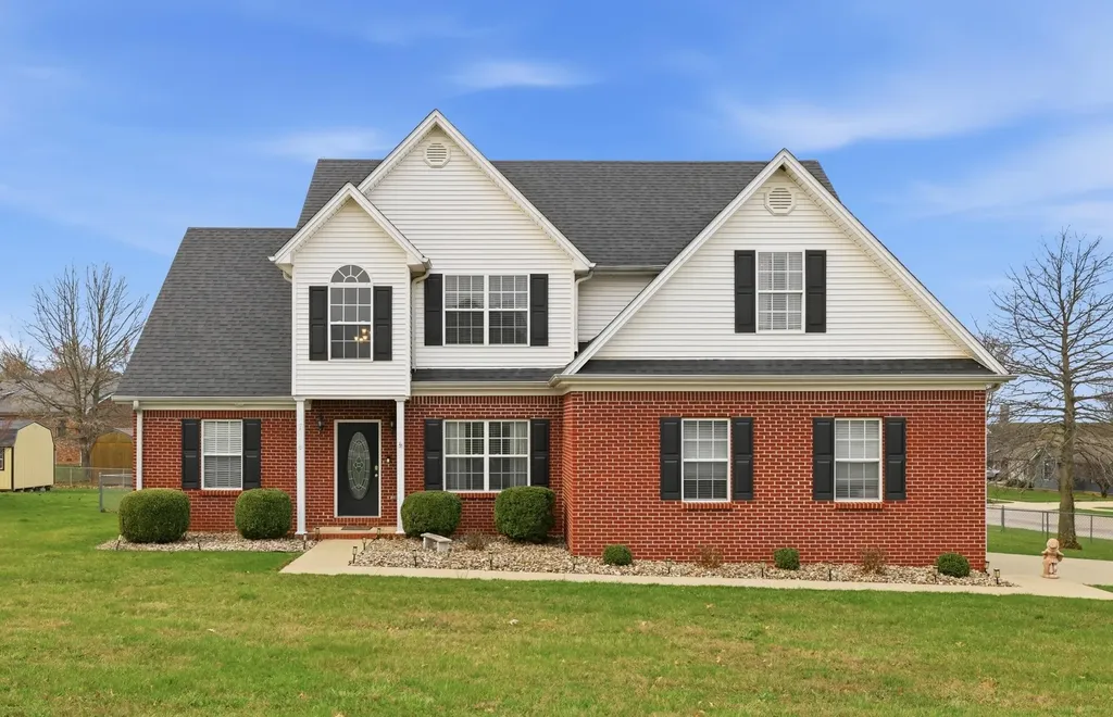 462 Oakley Avenue Harrodsburg KY 40330