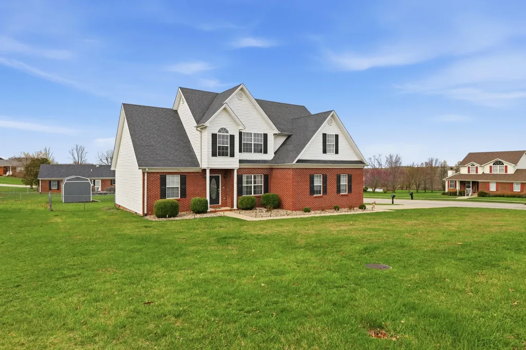 462 Oakley Avenue Harrodsburg KY 40330