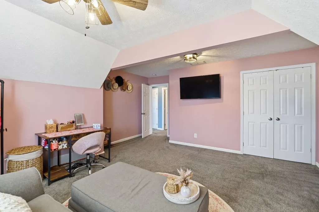 462 Oakley Avenue Harrodsburg KY 40330