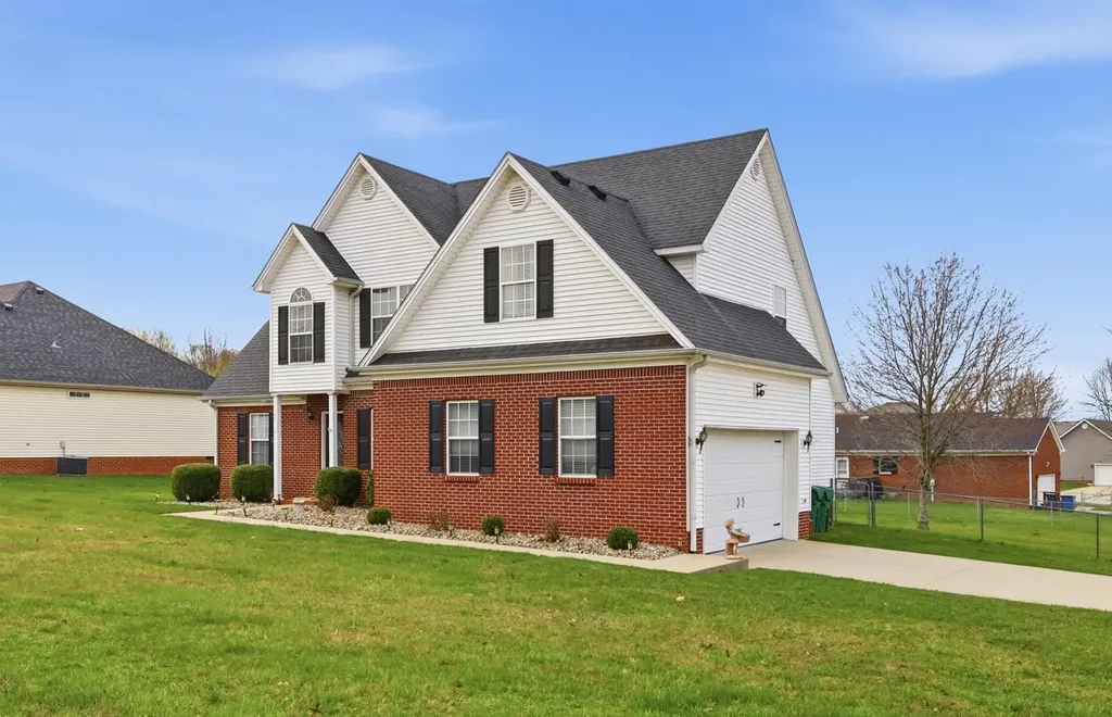 462 Oakley Avenue Harrodsburg KY 40330