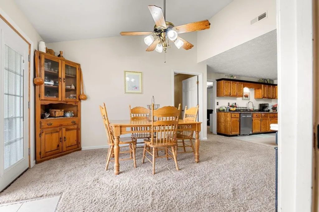128 County Farm Road London KY 40741