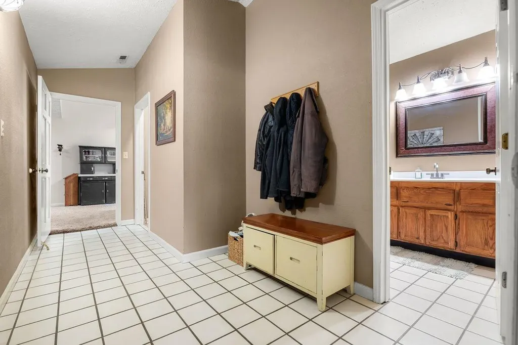 128 County Farm Road London KY 40741