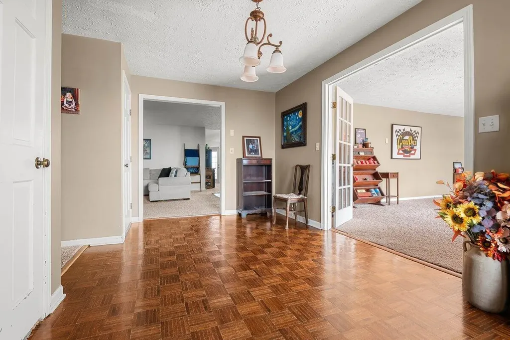 128 County Farm Road London KY 40741