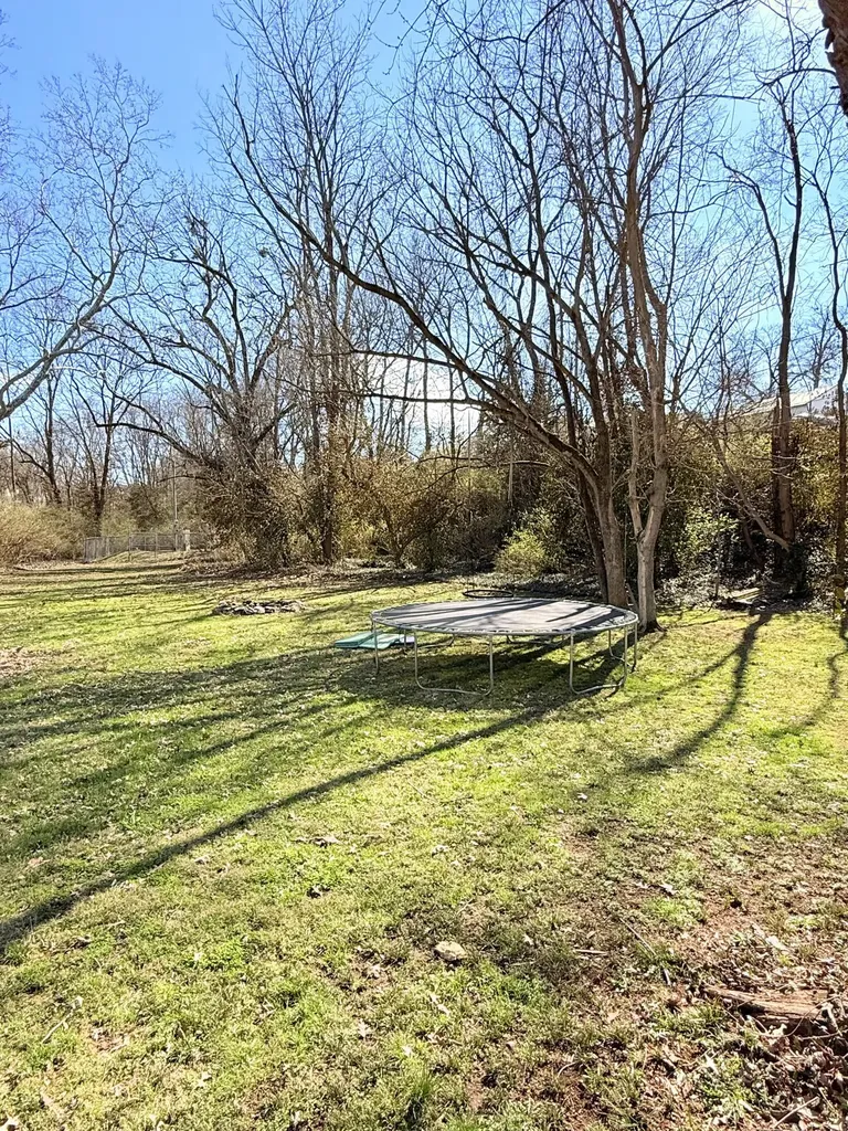 1869 Rio Vista Drive Paris KY 40361