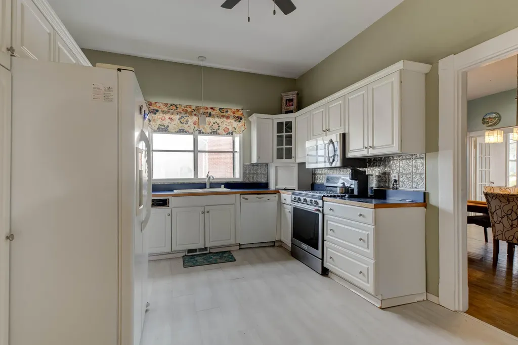 410 W High Street Mt Sterling KY 40353