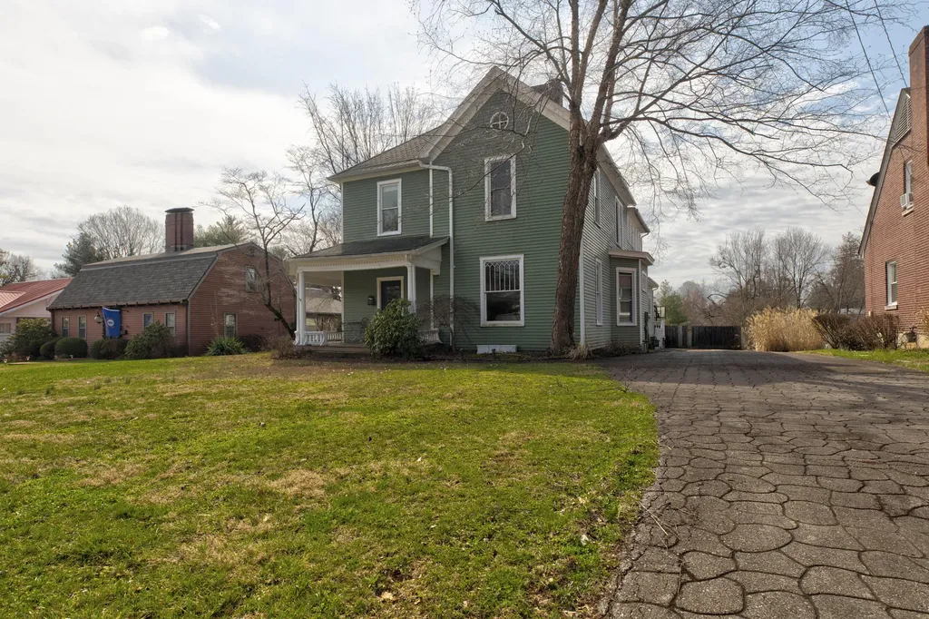 410 W High Street Mt Sterling KY 40353