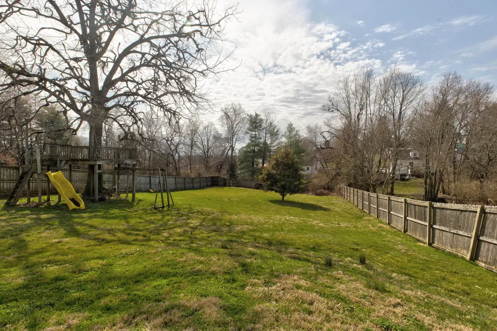 410 W High Street Mt Sterling KY 40353