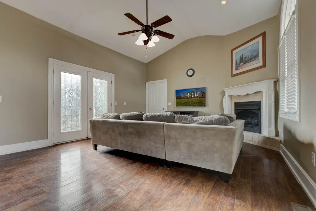 410 W High Street Mt Sterling KY 40353