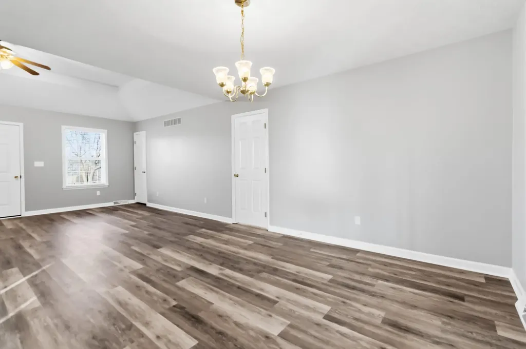 15 Douglas Avenue Stanford KY 40484