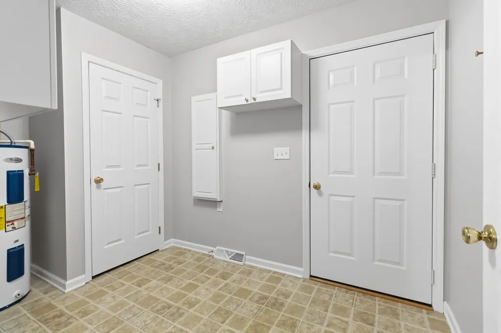 15 Douglas Avenue Stanford KY 40484