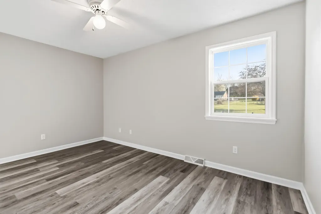 15 Douglas Avenue Stanford KY 40484