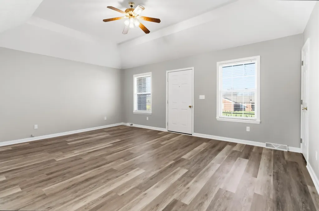 15 Douglas Avenue Stanford KY 40484
