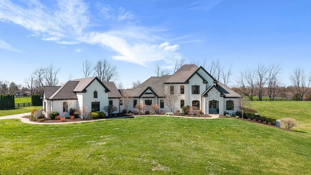 111 Pearl Lane Nicholasville KY 40356