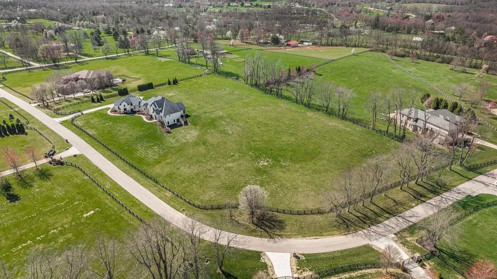 111 Pearl Lane Nicholasville KY 40356