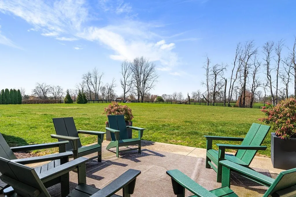 111 Pearl Lane Nicholasville KY 40356