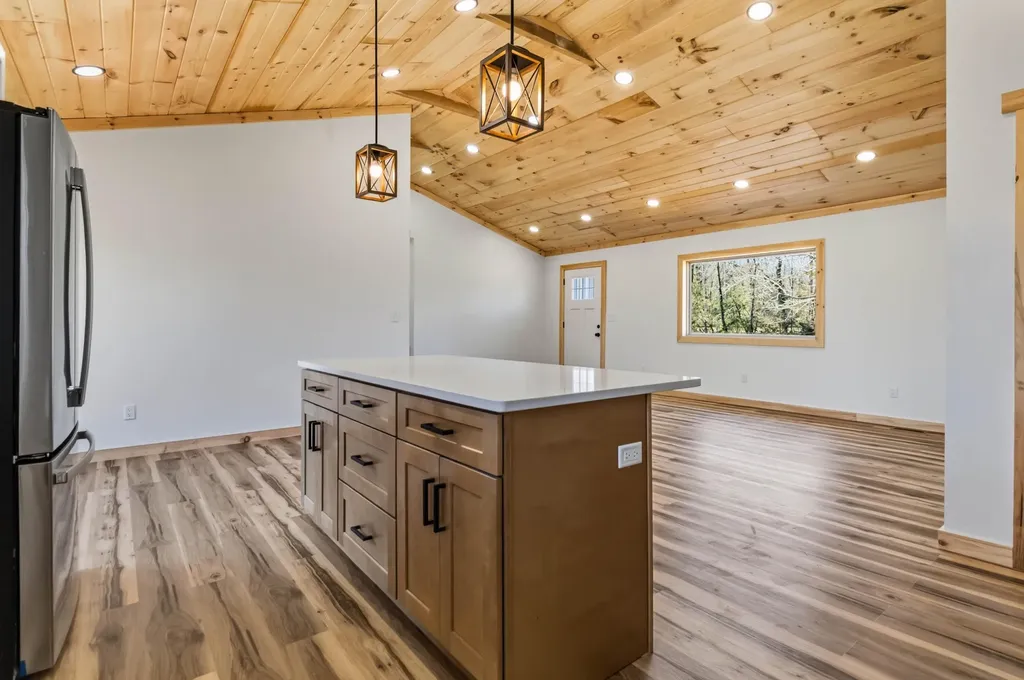 4249 State Highway 1651 Pine Knot KY 42635