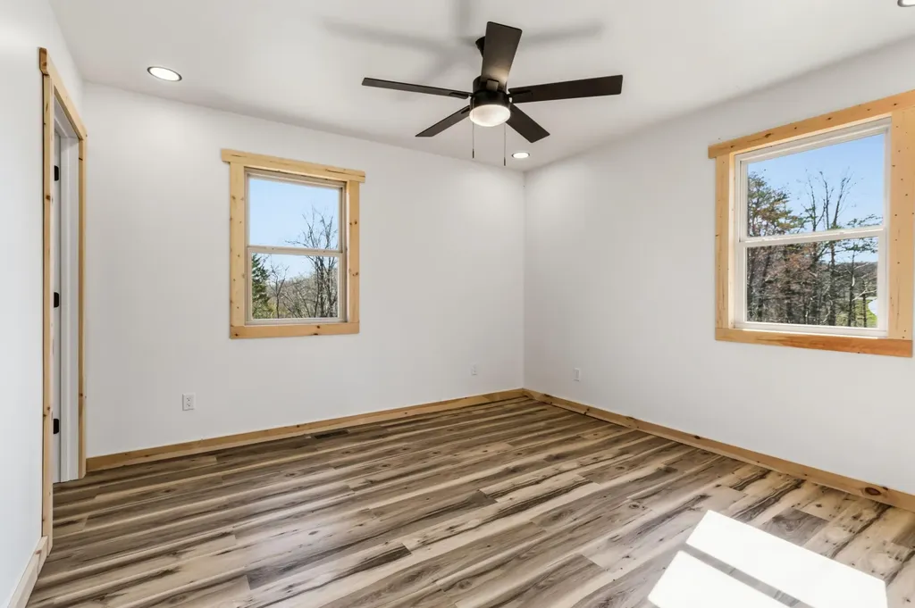 4249 State Highway 1651 Pine Knot KY 42635