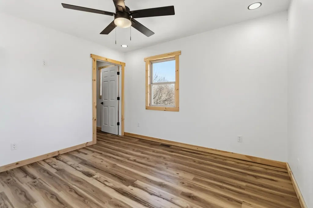 4249 State Highway 1651 Pine Knot KY 42635