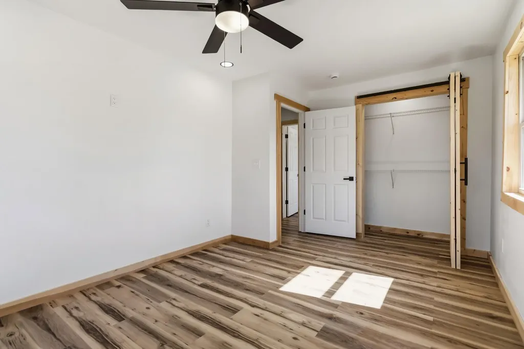 4249 State Highway 1651 Pine Knot KY 42635