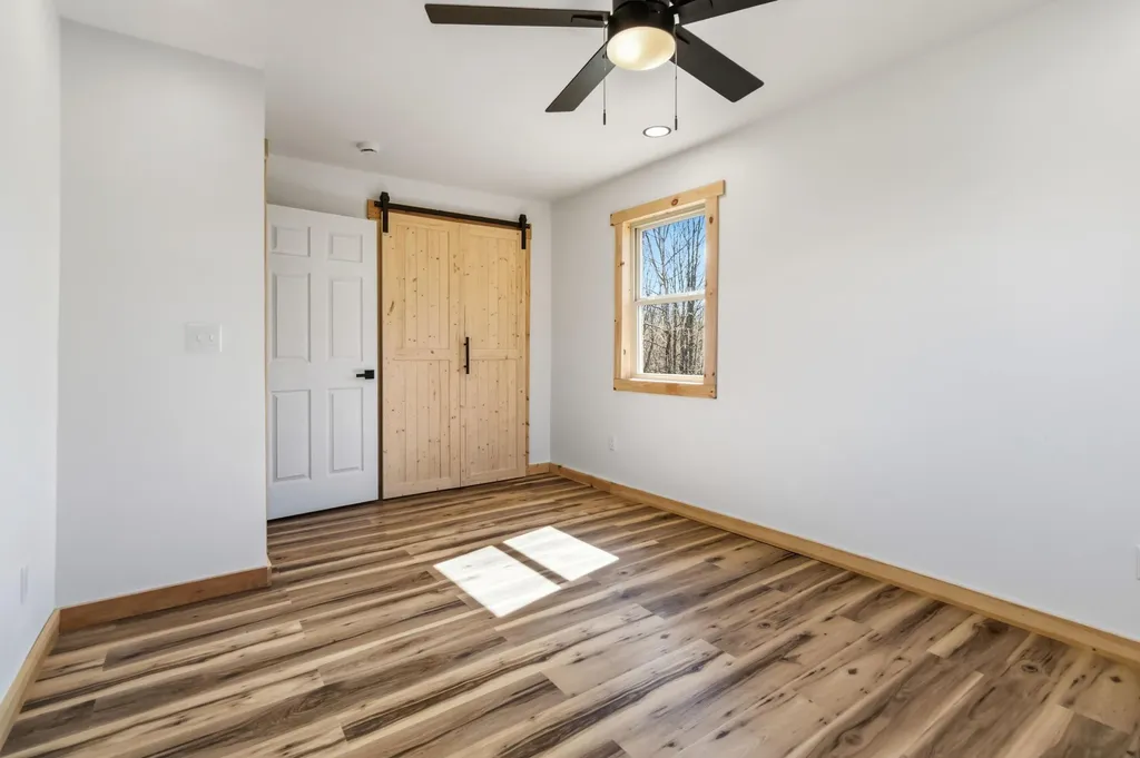4249 State Highway 1651 Pine Knot KY 42635
