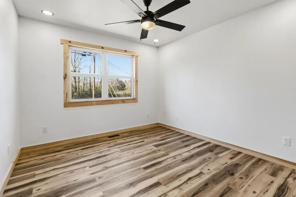 4249 State Highway 1651 Pine Knot KY 42635