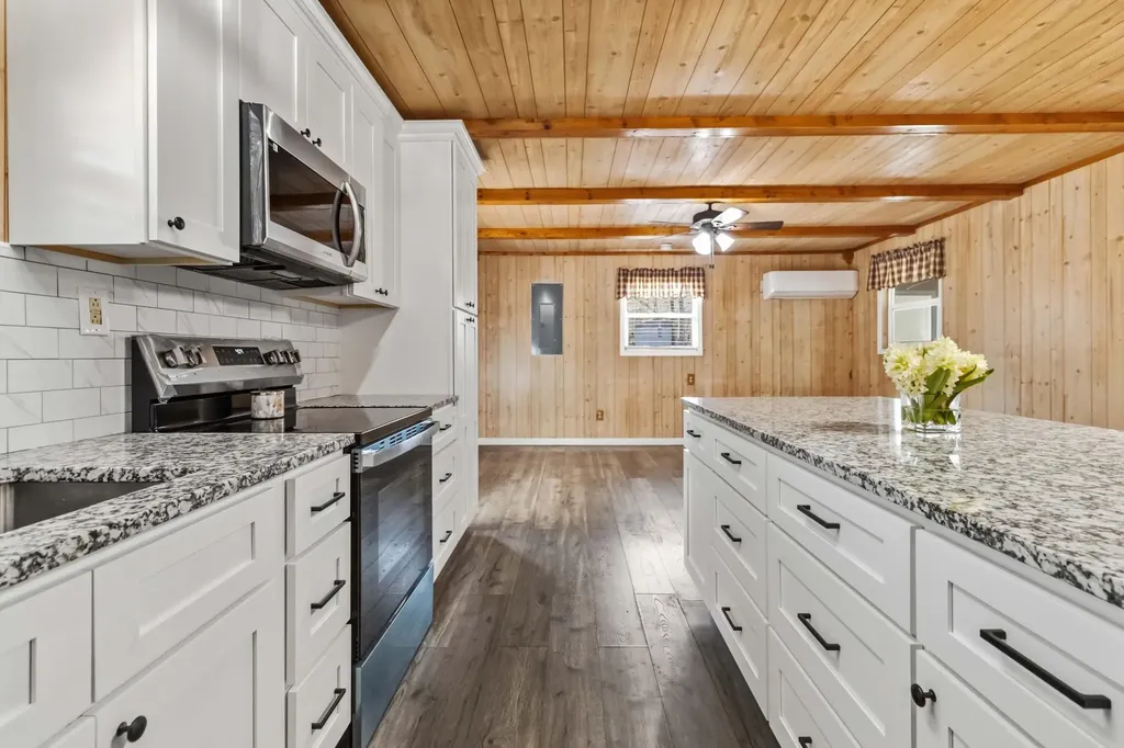 1954 Jasper Bend Road Burnside KY 42519