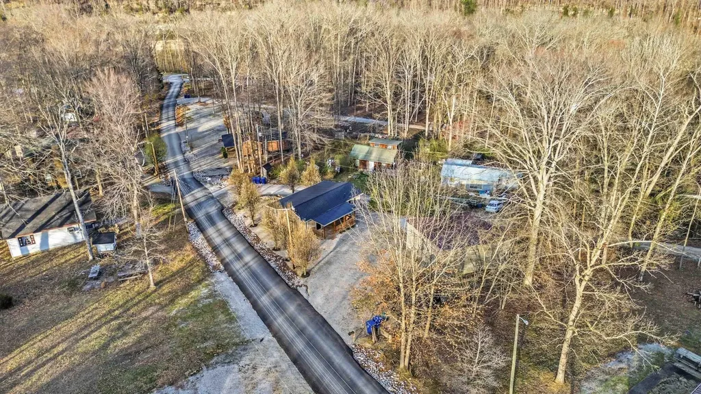 1954 Jasper Bend Road Burnside KY 42519