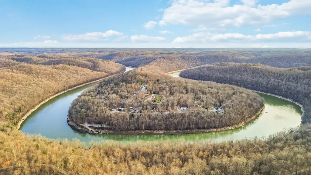1954 Jasper Bend Road Burnside KY 42519