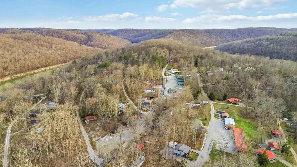 1954 Jasper Bend Road Burnside KY 42519