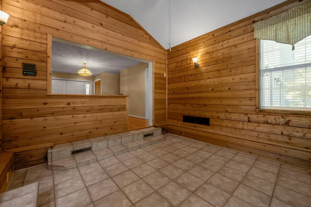 129 Sunset Lodge Road Lancaster KY 40444