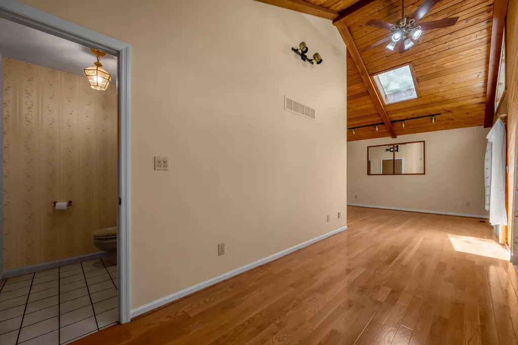 129 Sunset Lodge Road Lancaster KY 40444