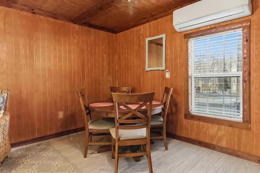 1994 Jasper Bend Road Burnside KY 42519