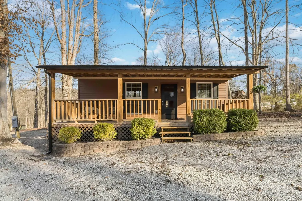 1994 Jasper Bend Road Burnside KY 42519