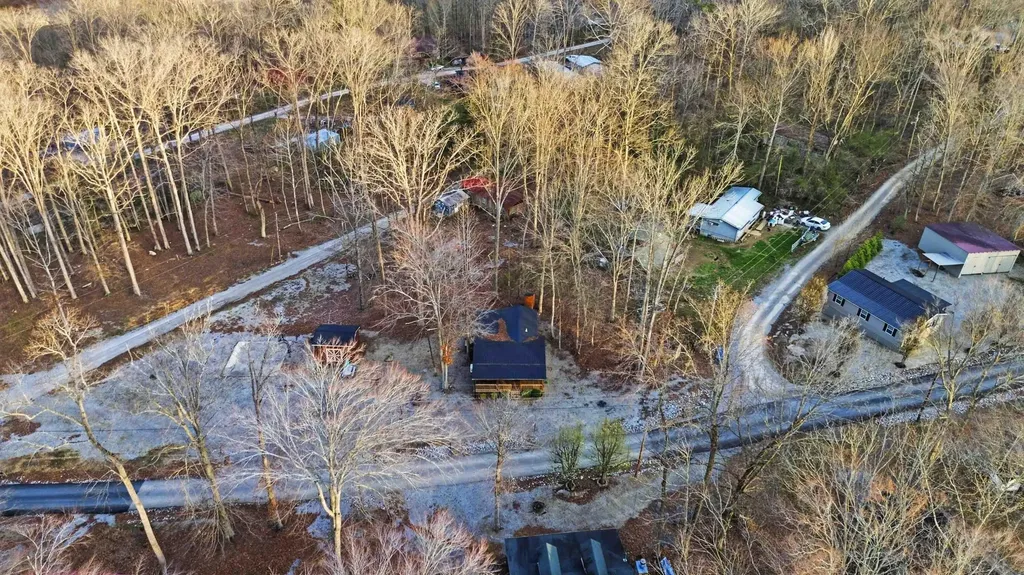 1994 Jasper Bend Road Burnside KY 42519