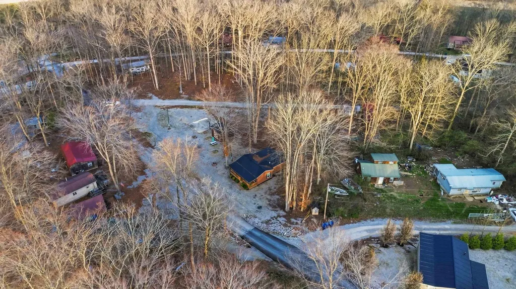 1994 Jasper Bend Road Burnside KY 42519