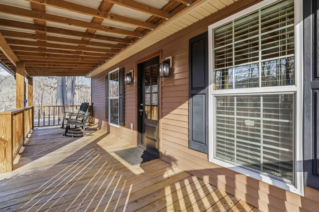 1994 Jasper Bend Road Burnside KY 42519
