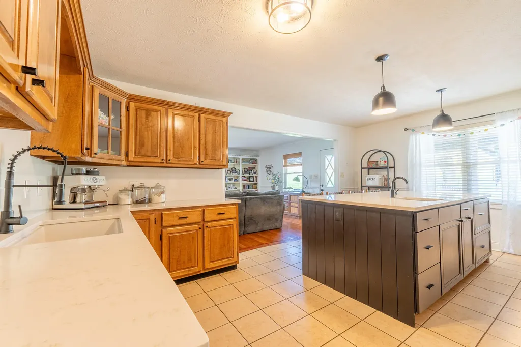 324 Little Creek Road Somerset KY 42503