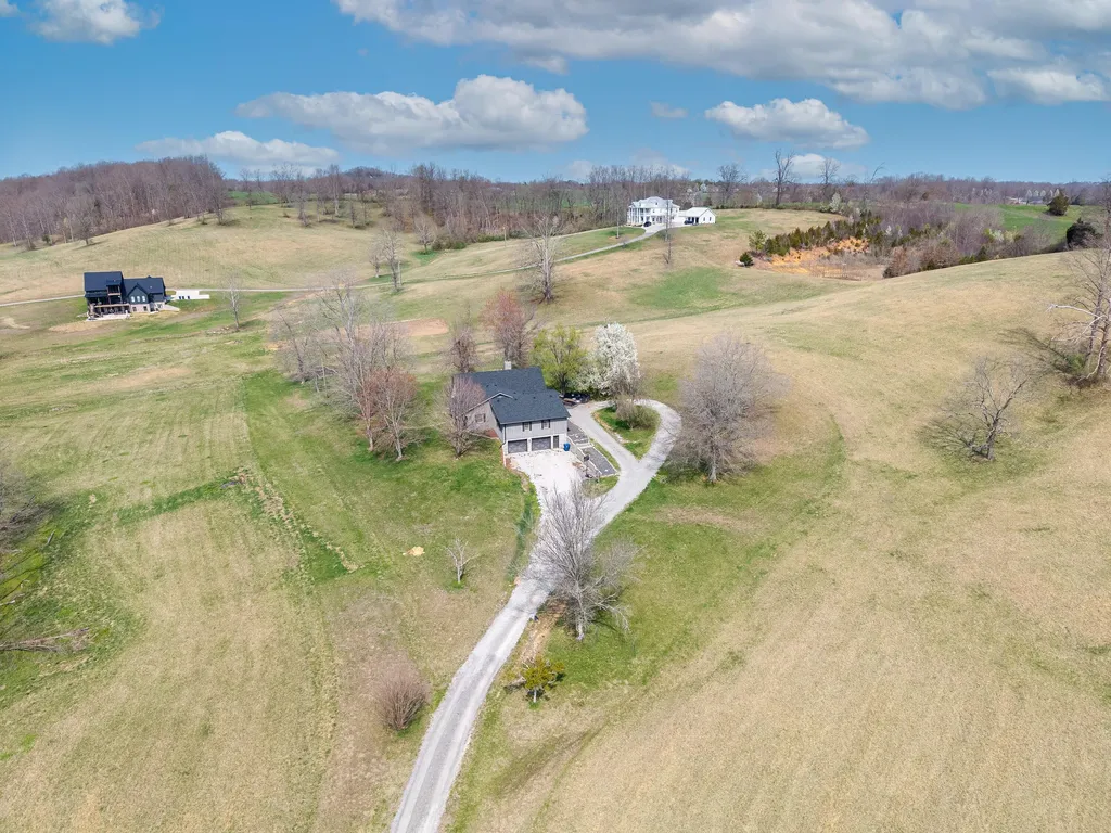 324 Little Creek Road Somerset KY 42503