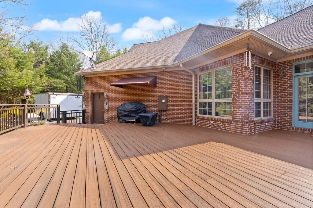1917 Mallard Drive London KY 40741
